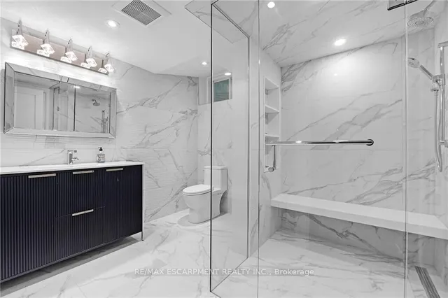 Additional property image - 2642 Bluffs Way
