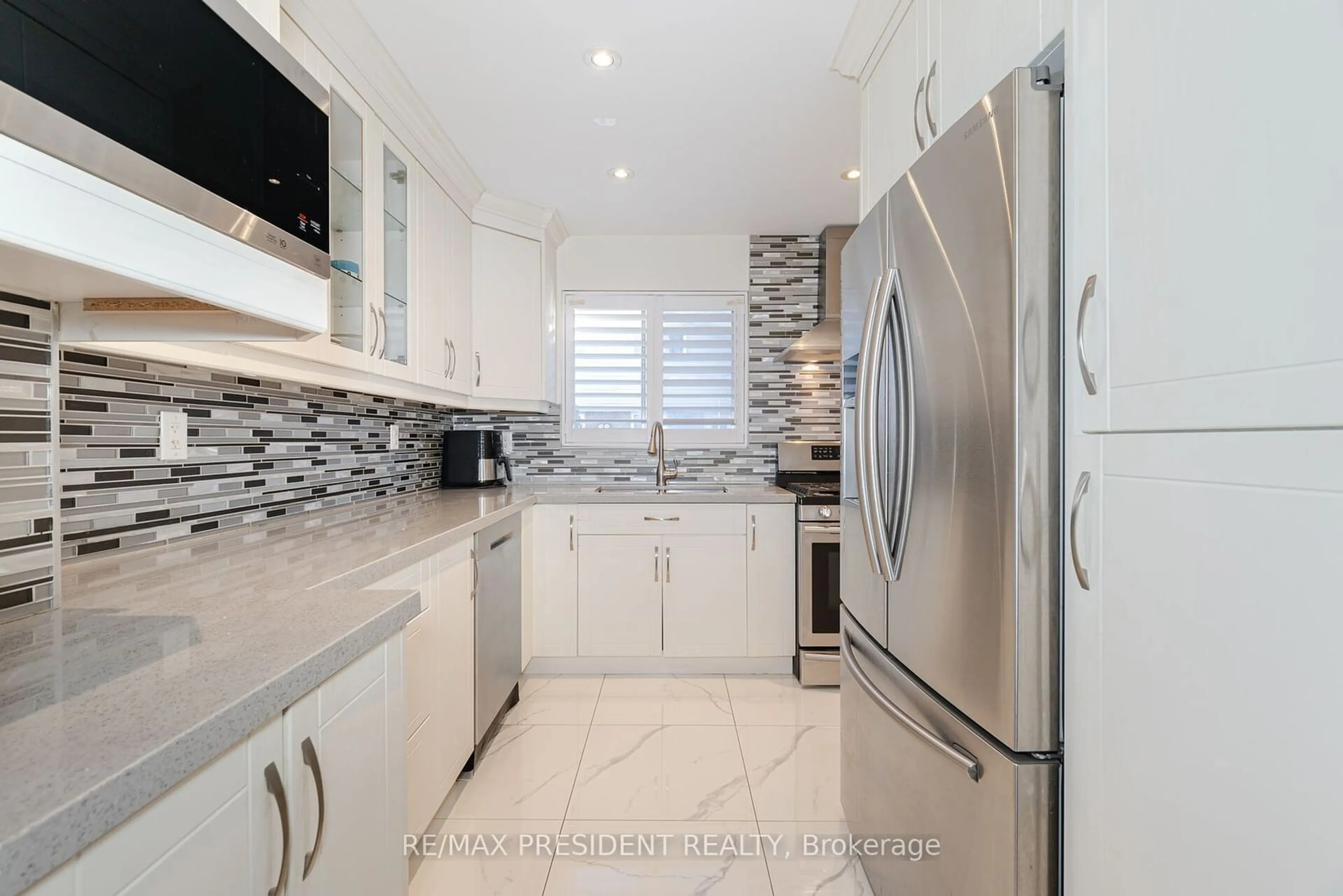 Contemporary kitchen, ceramic/tile floor for 431 Silverstone Dr #45, Toronto Ontario M9V 3K7