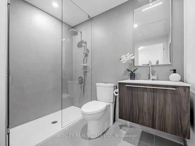 Additional property image - 2720 Dundas St Unit 406