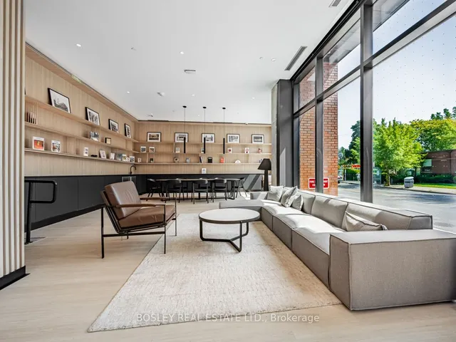Additional property image - 2720 Dundas St Unit 406