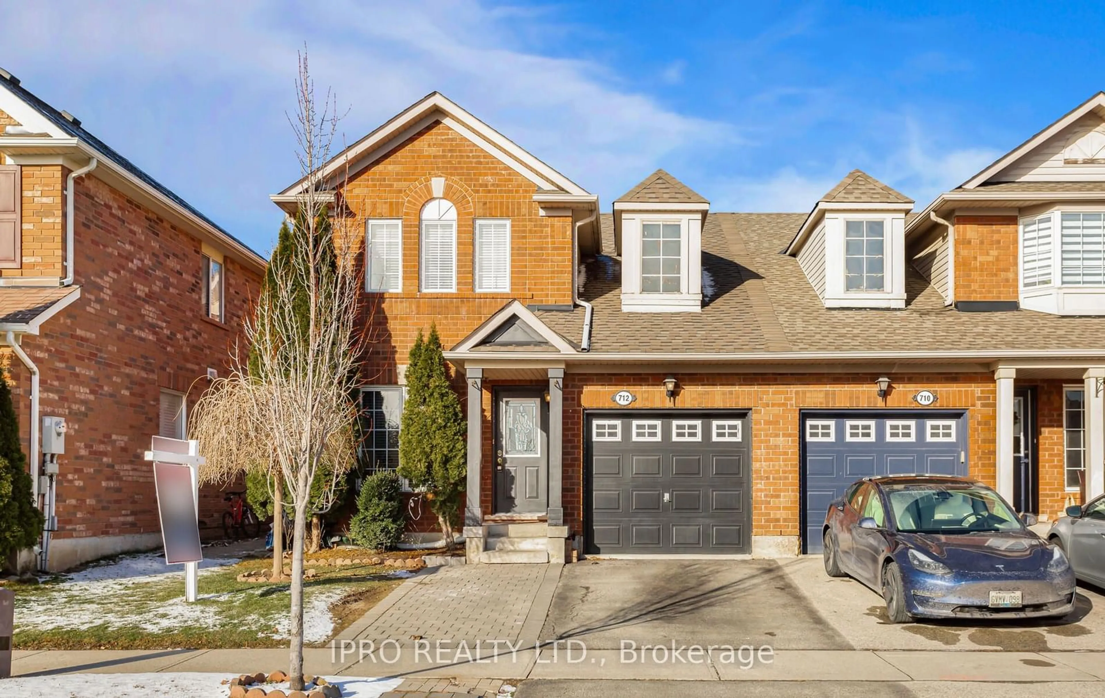 Home with brick exterior material, street for 712 Irving Terr, Milton Ontario L9T 6H3