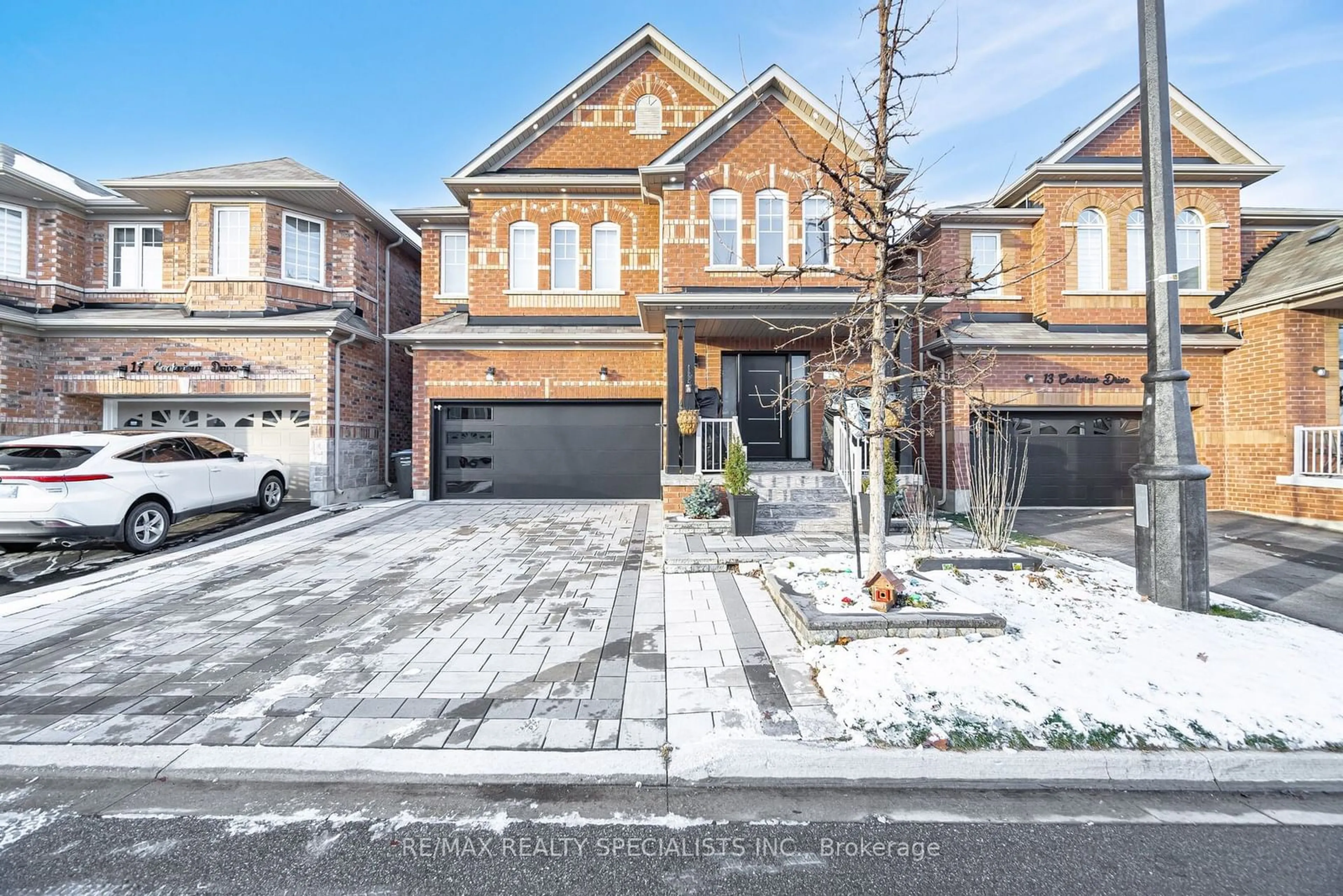 Home with brick exterior material, street for 15 Cookview Dr, Brampton Ontario L6R 3T7