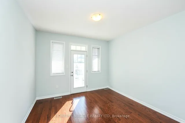 Additional property image - 120 Benhurst Cres