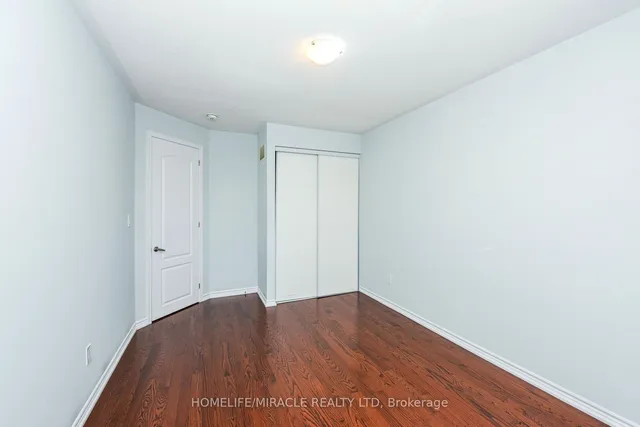 Additional property image - 120 Benhurst Cres