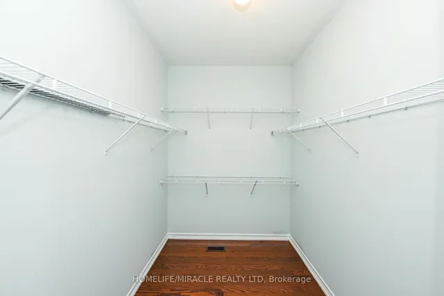 Additional property image - 120 Benhurst Cres