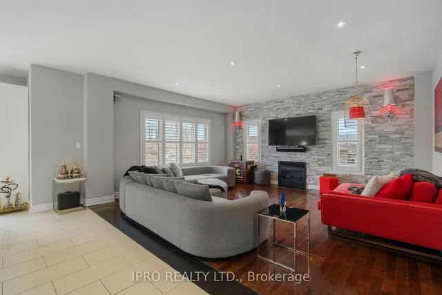 Additional property image - 2 George Mckenzie Crt