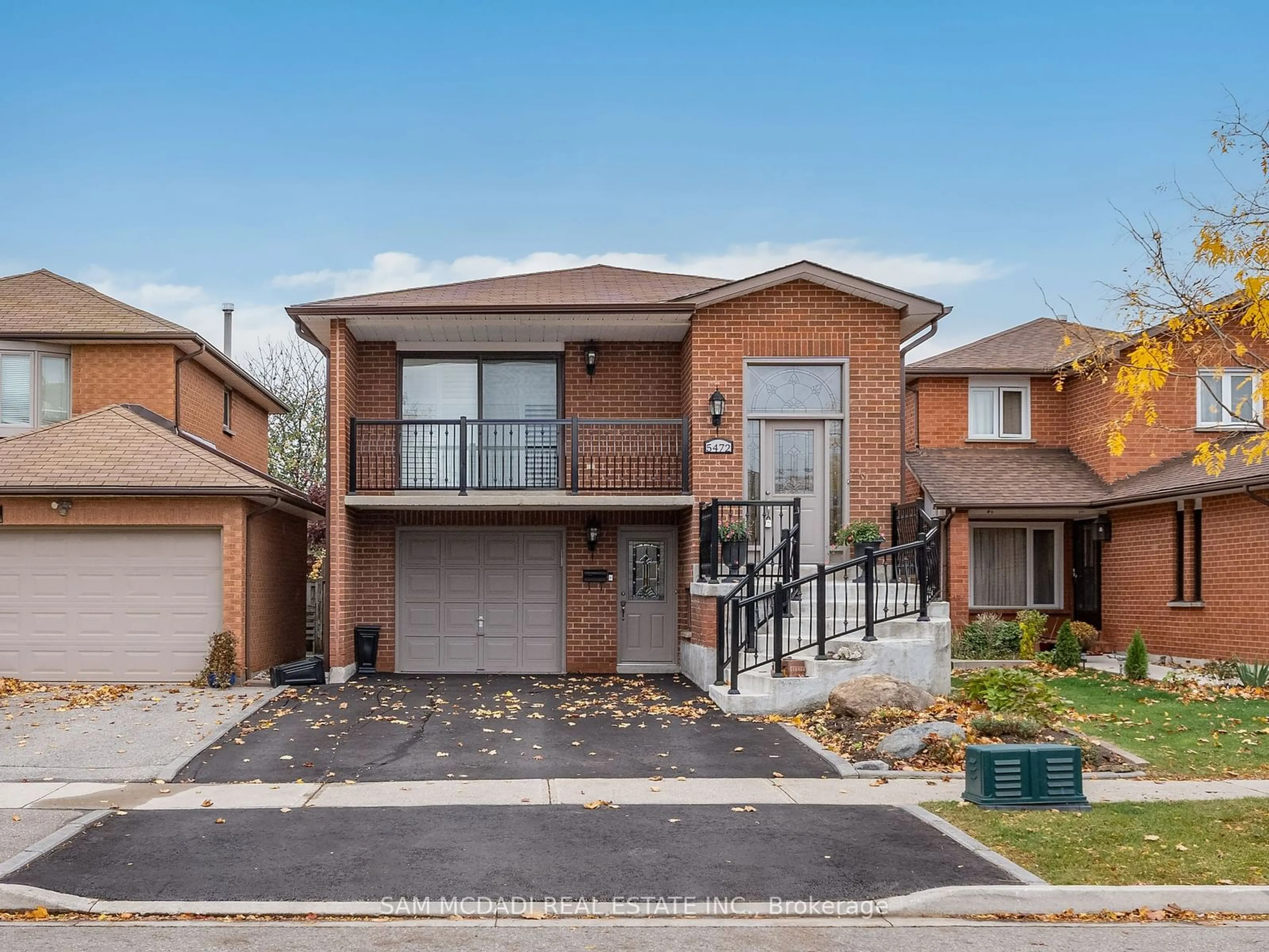 Home with brick exterior material, street for 5472 Bourget Dr, Mississauga Ontario L5R 3C9