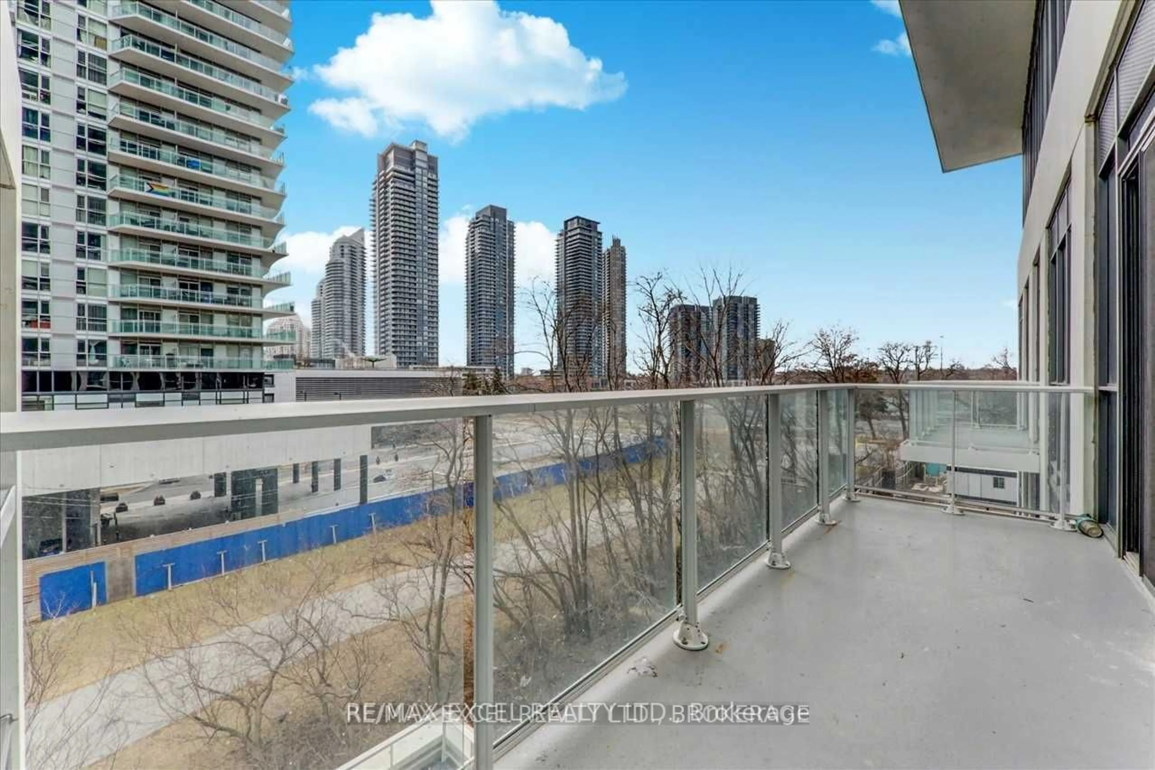 Balcony in the apartment, city buildings view from balcony for 70 Annie Craig Dr #415, Toronto Ontario M8V 0G2