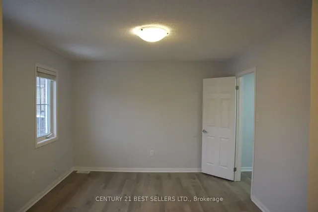 Additional property image - 436 Tyrone Cres