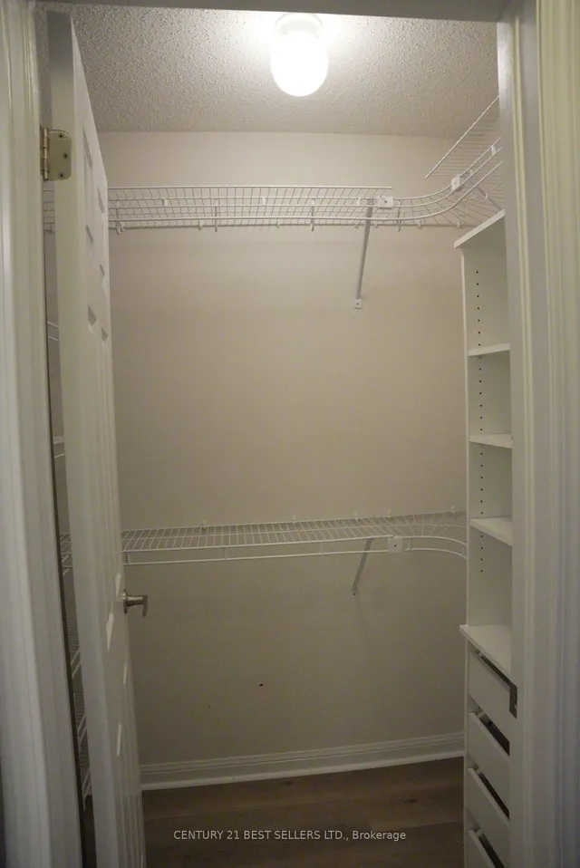 Additional property image - 436 Tyrone Cres