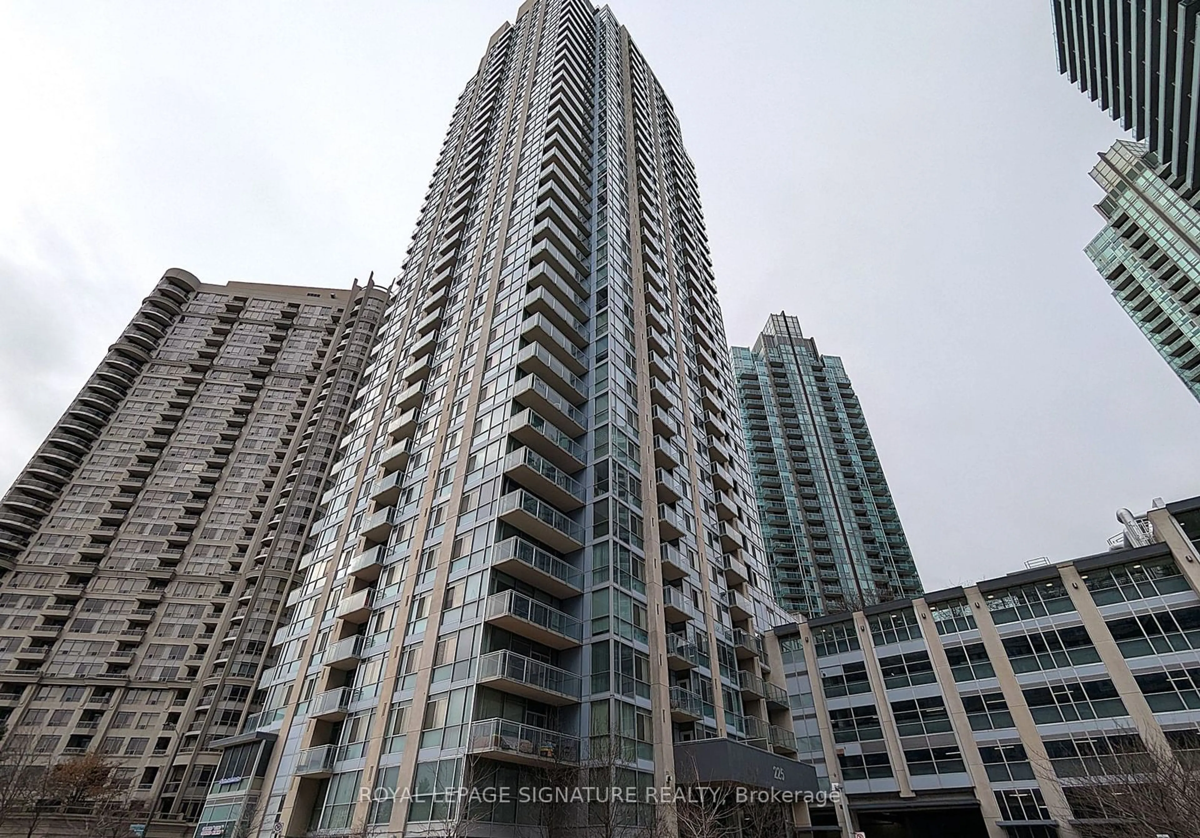 Unknown for 225 Webb Dr #3003, Mississauga Ontario L5B 4P2