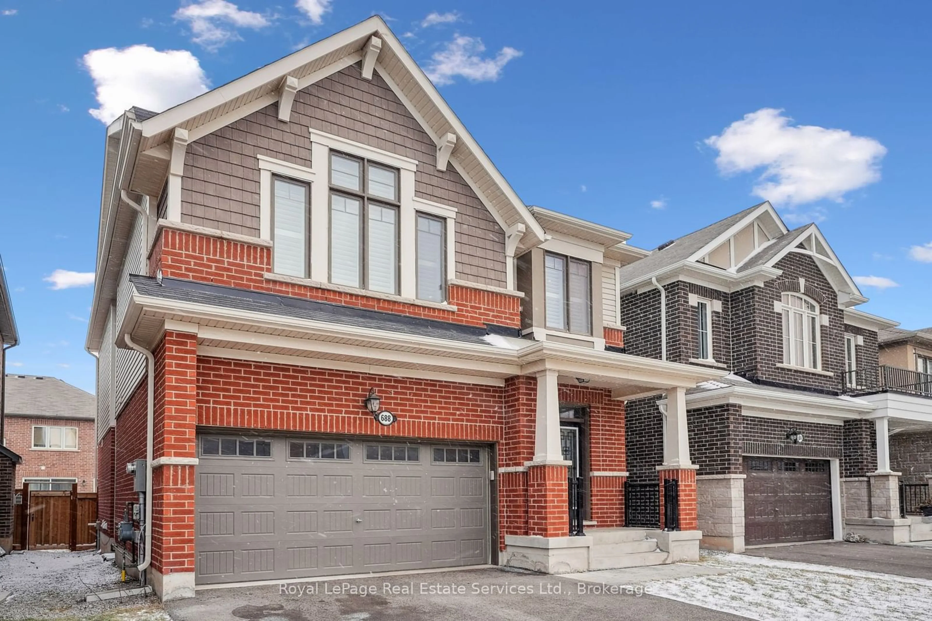 Home with brick exterior material, street for 688 Kennedy Circ, Milton Ontario L9E 1R5