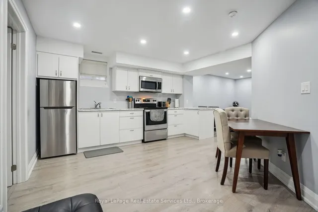 Additional property image - 688 Kennedy Circ