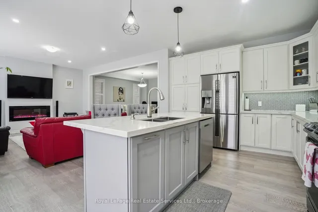Additional property image - 688 Kennedy Circ