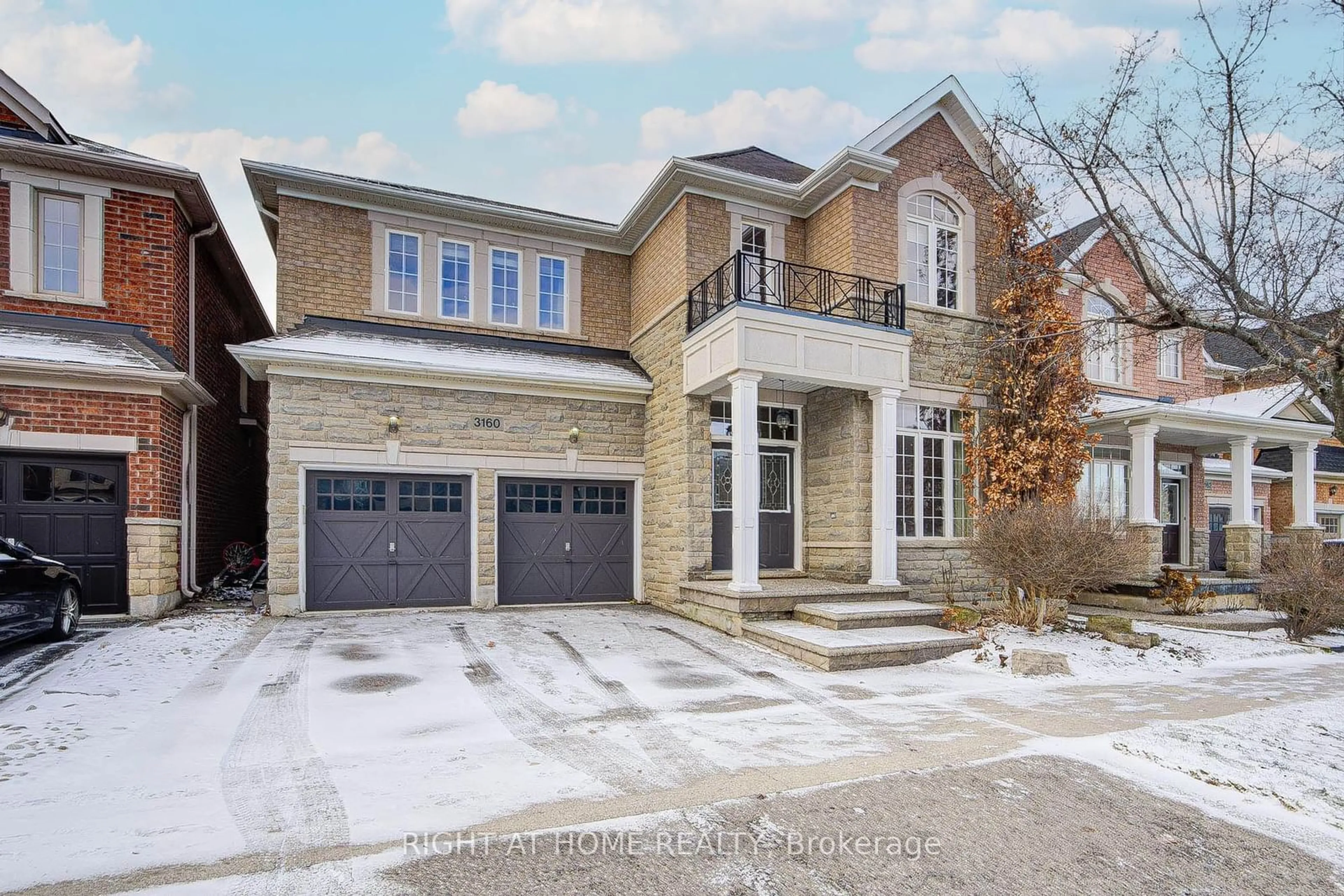 Home with brick exterior material, street for 3160 Ferguson Dr, Burlington Ontario L7M 0G3