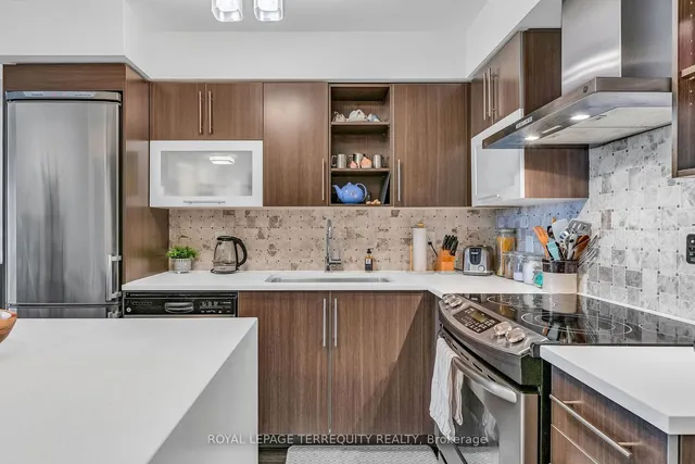 Additional property image - 1 Michael Power Pl Unit 1407