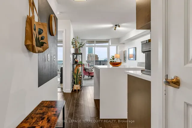 Additional property image - 1 Michael Power Pl Unit 1407