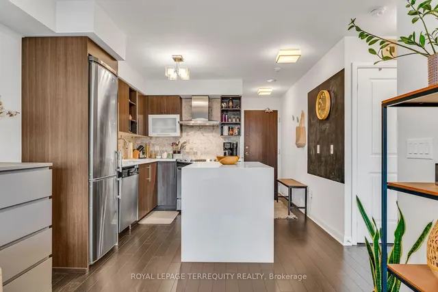 Additional property image - 1 Michael Power Pl Unit 1407
