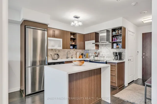 Additional property image - 1 Michael Power Pl Unit 1407