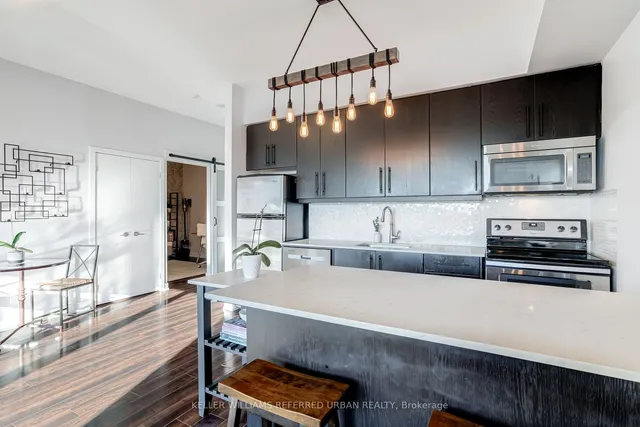 Additional property image - 5101 Dundas St Unit 312