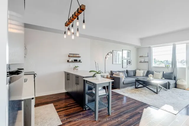 Additional property image - 5101 Dundas St Unit 312