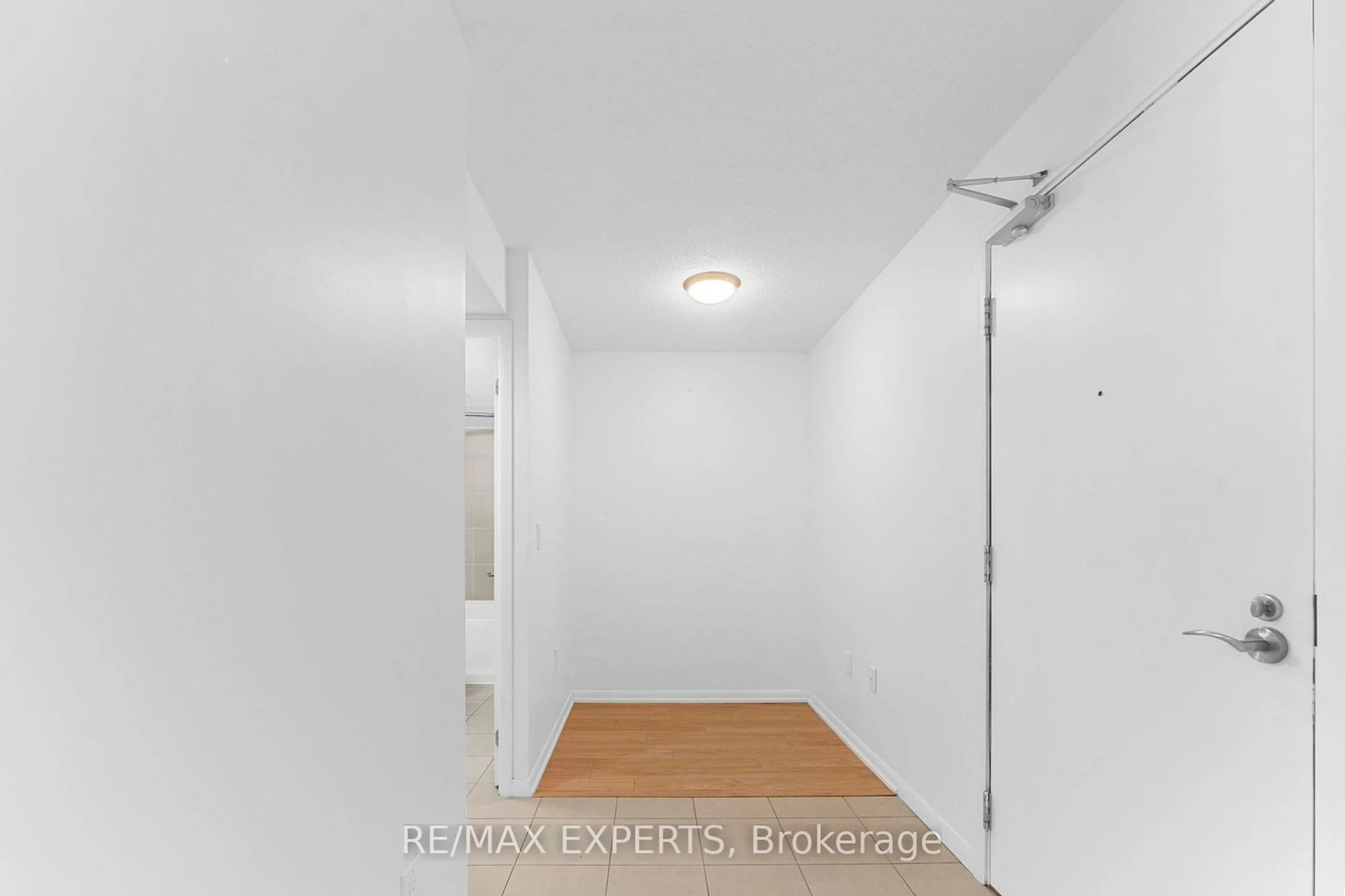 A pic of a room for 830 Lawrence Ave #729, Toronto Ontario M6A 0A2