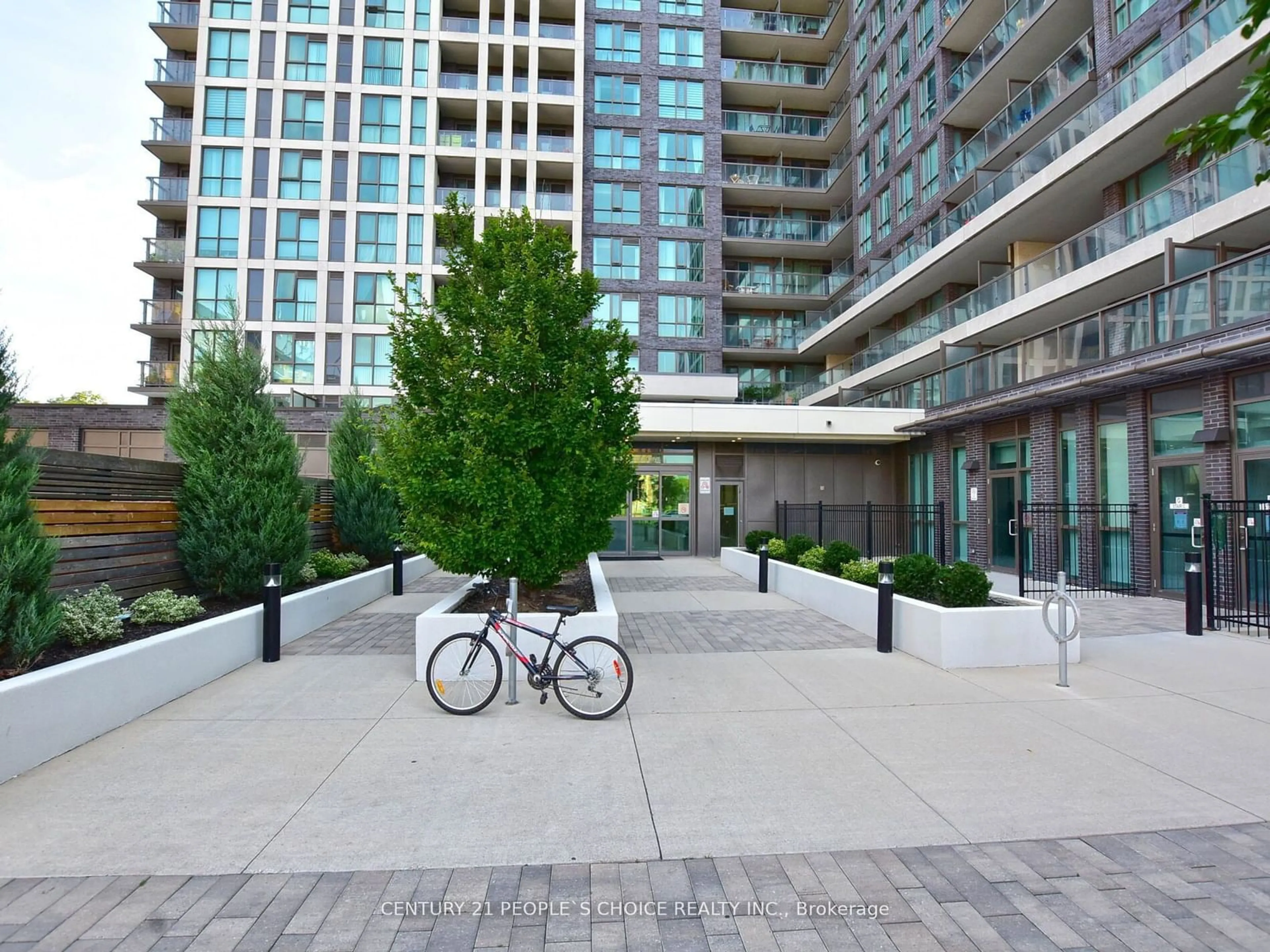 Patio, street for 80 Esther Lorrie Dr #219, Toronto Ontario M9W 0C6