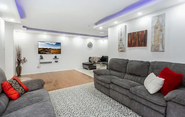 Additional property image - 15 Kensington Rd Unit 310
