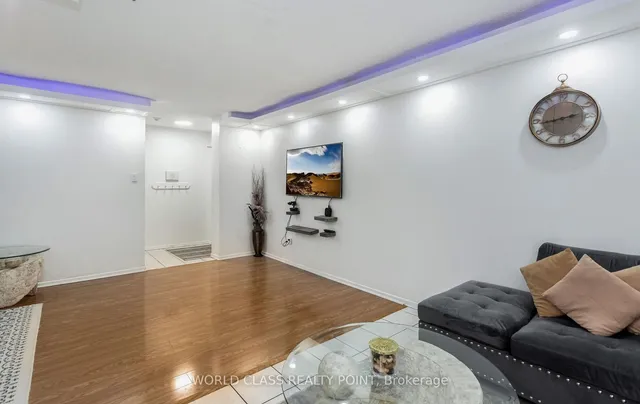 Additional property image - 15 Kensington Rd Unit 310