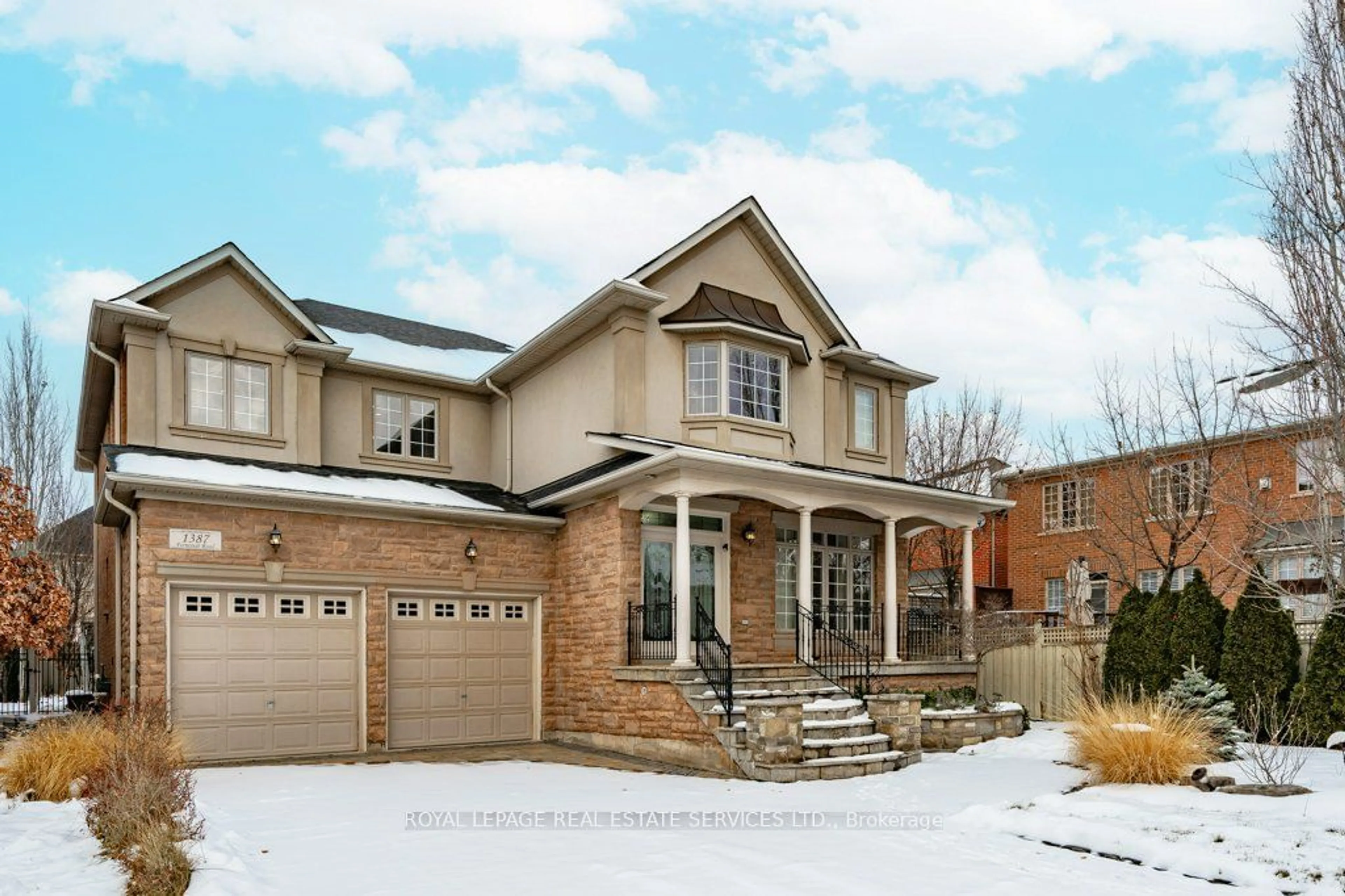 Home with brick exterior material, street for 1387 Ferncrest Rd, Oakville Ontario L6H 7W2