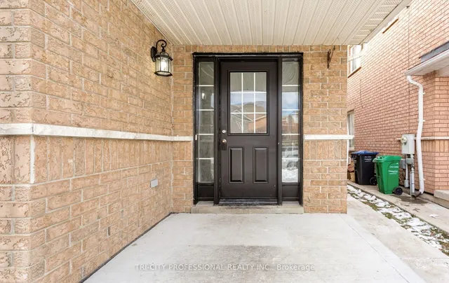 Additional property image - 8 Wicklow Rd