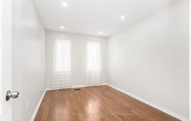 Additional property image - 8 Wicklow Rd