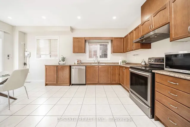 Additional property image - 6 Frankford St