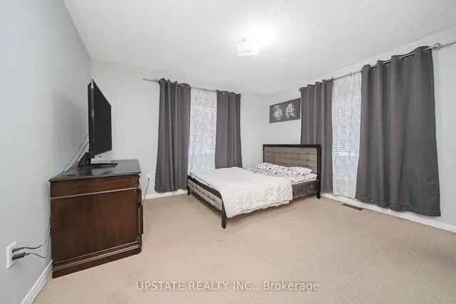 Additional property image - 6 Frankford St