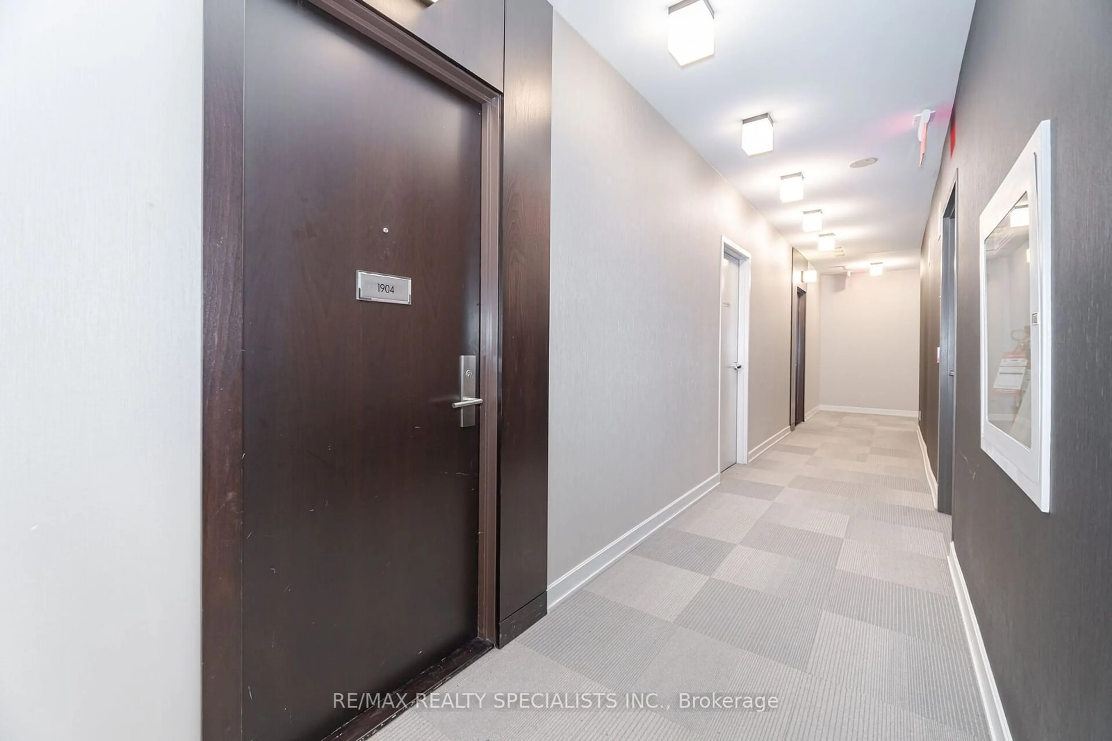 Indoor foyer for 60 Absolute Ave #1904, Mississauga Ontario L4Z 0A9