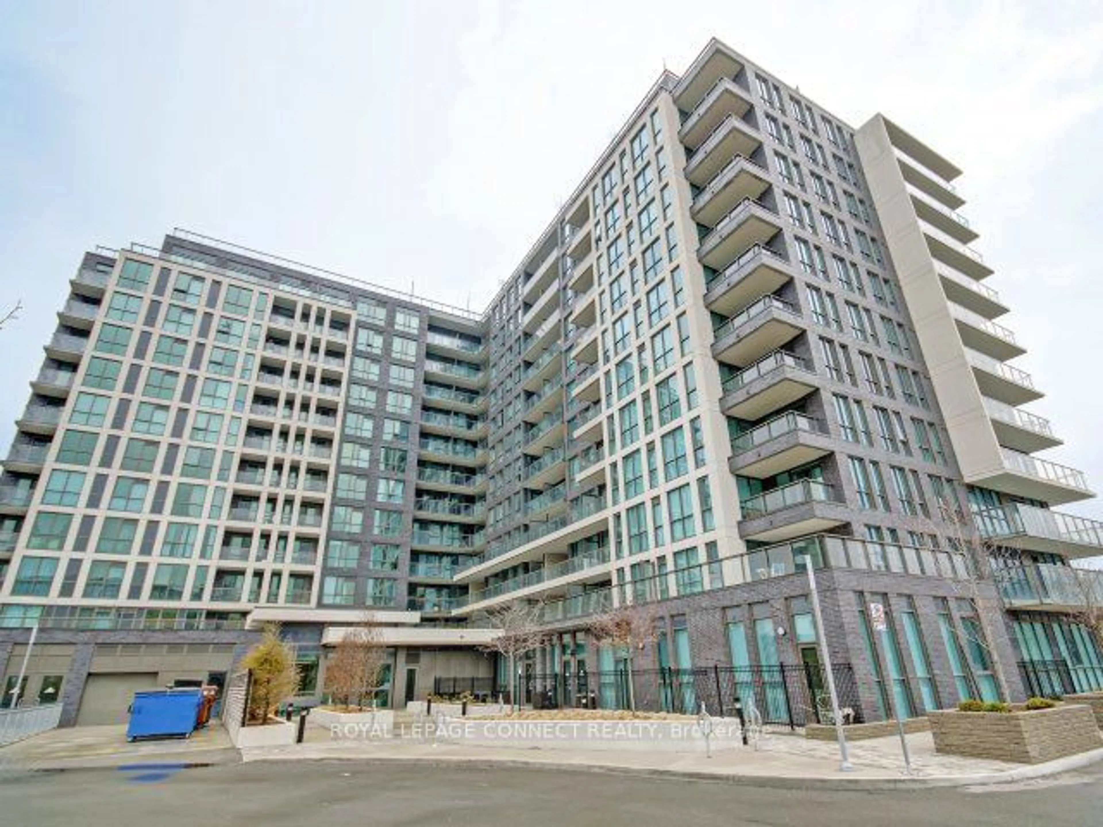 Indoor foyer for 80 Esther Lorrie Dr #1207, Toronto Ontario M9W 0C6