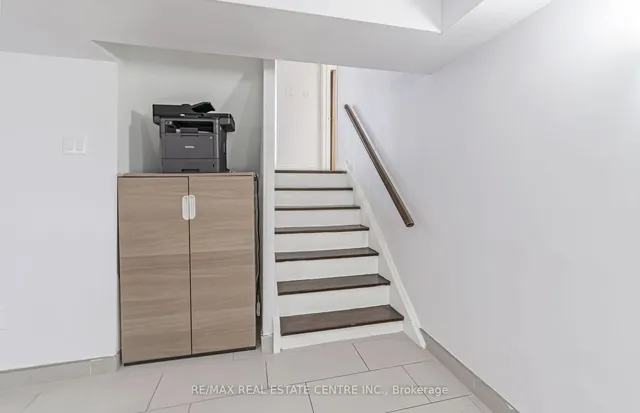 Additional image 20 of 86 Windermere Crt