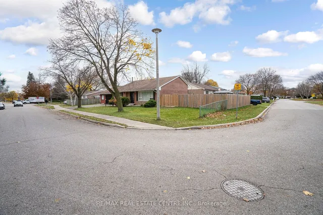 Primary image of 86 Windermere Crt
