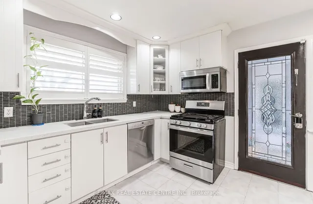 Additional image 33 of 86 Windermere Crt