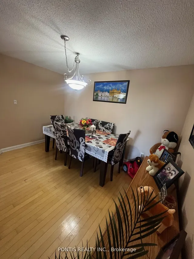 Additional property image - 22 Hanover Rd Unit 304