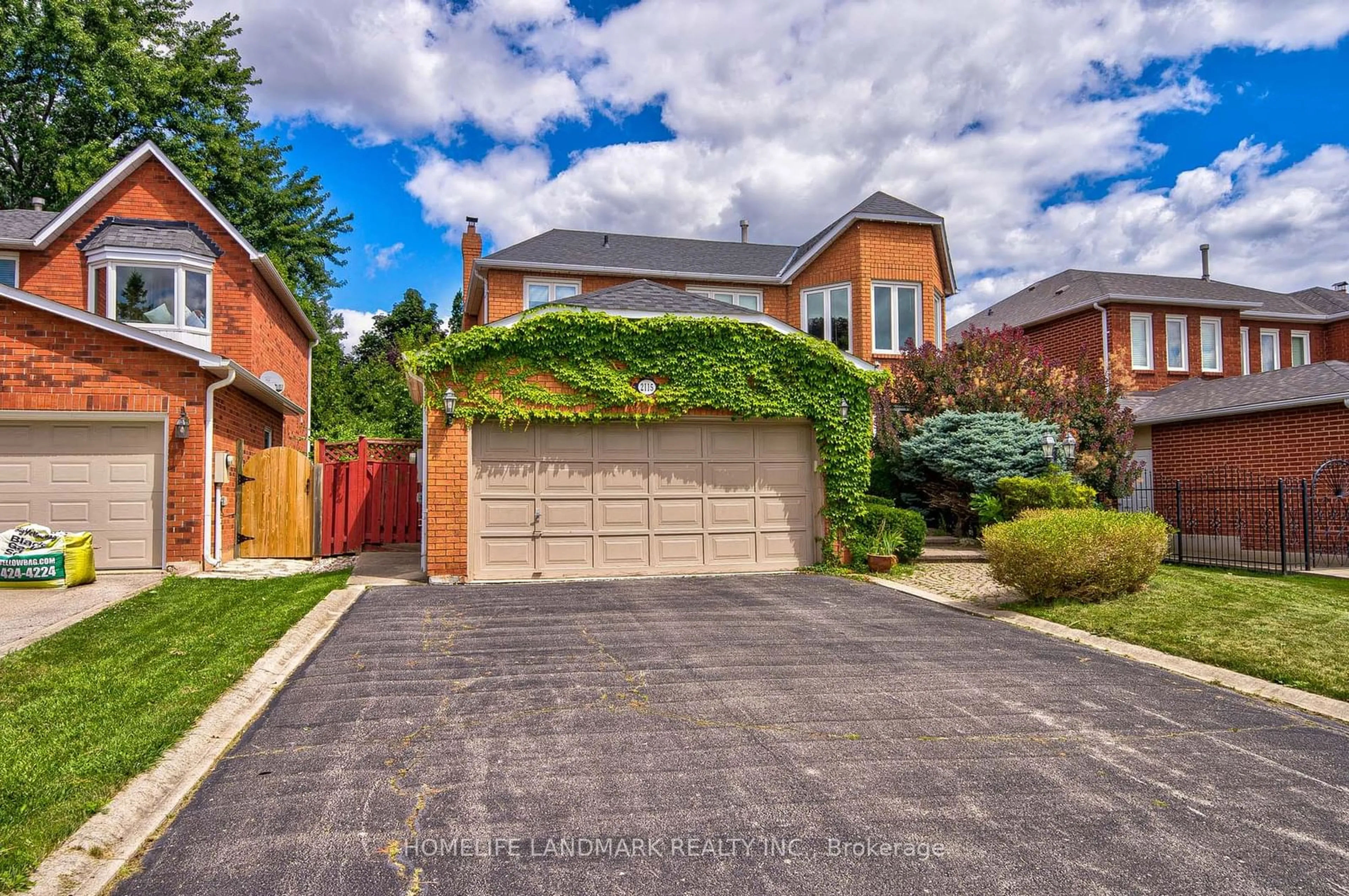 Home with brick exterior material, street for 2115 Eighth Line, Oakville Ontario L6H 3Z6