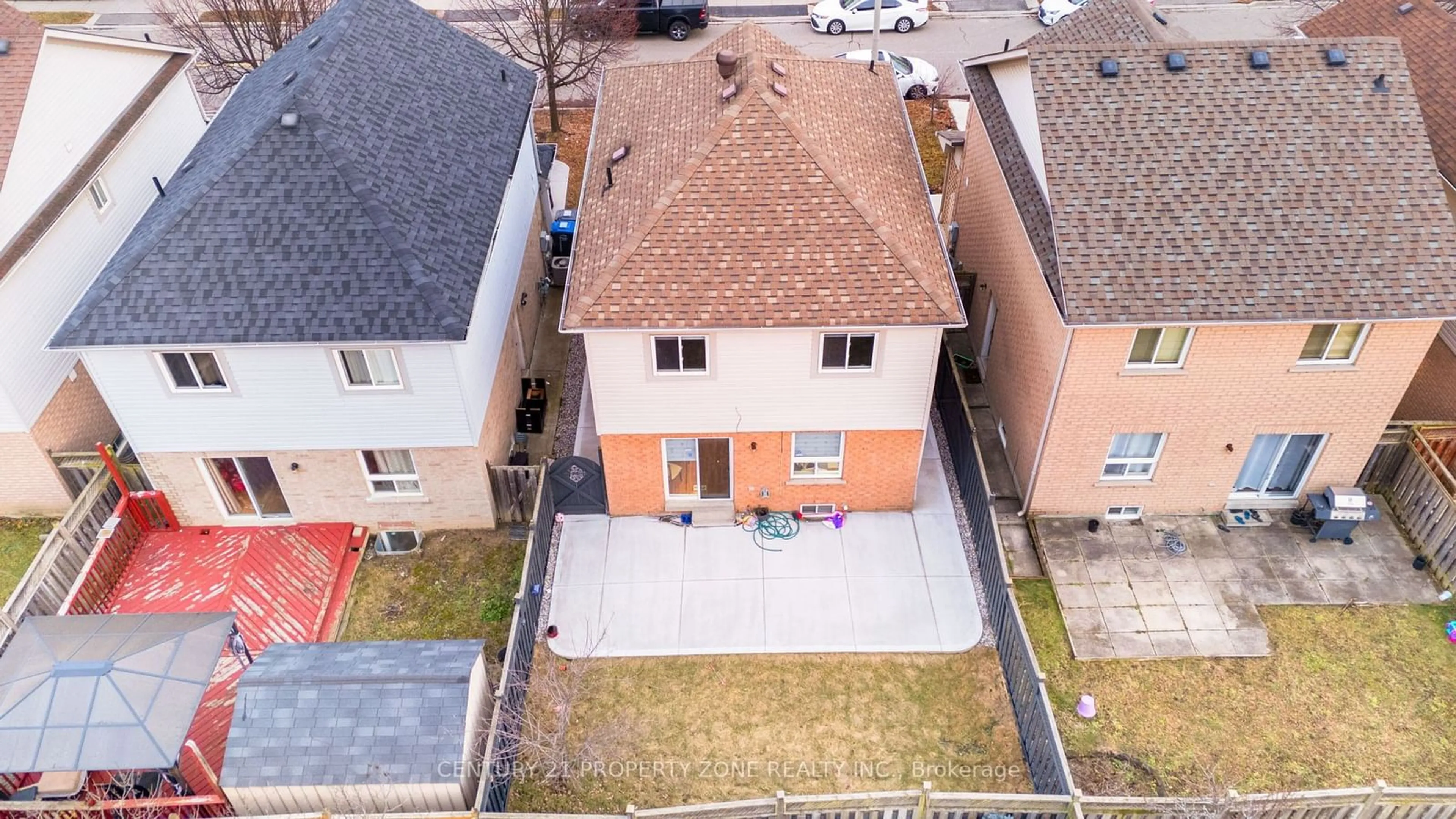 A pic from outside/outdoor area/front of a property/back of a property/a pic from drone, street for 9 Ridgemore Cres, Brampton Ontario L7A 2L6