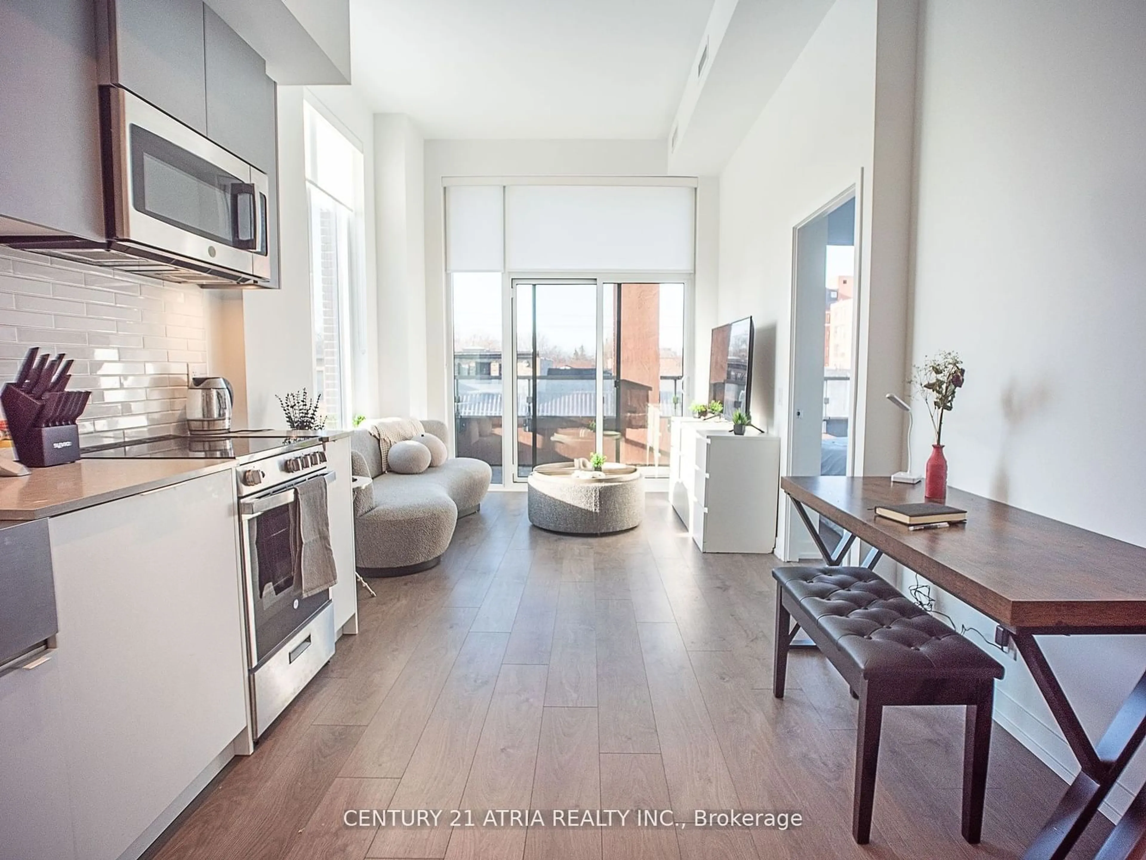 Open concept kitchen, unknown for 270 Dufferin St #212, Toronto Ontario M6K 0H8