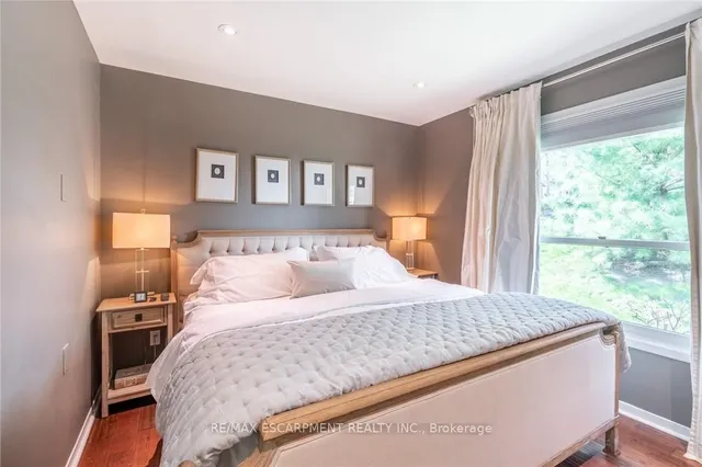 Additional property image - 607 Edgewater Cres
