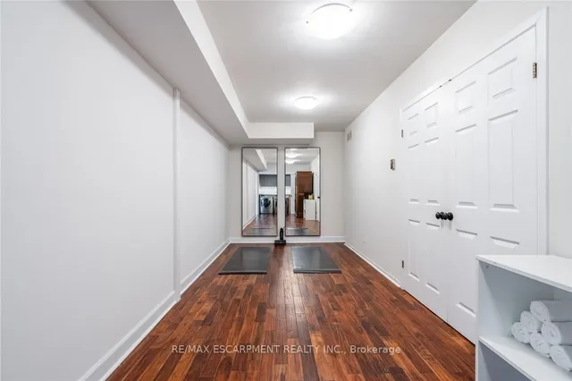 Additional property image - 607 Edgewater Cres