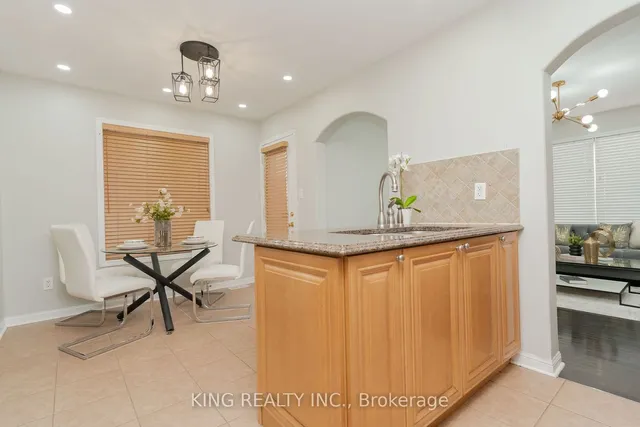 Additional property image - 54 COACHLIGHT Cres