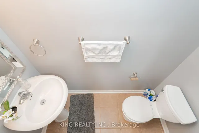 Additional property image - 54 COACHLIGHT Cres