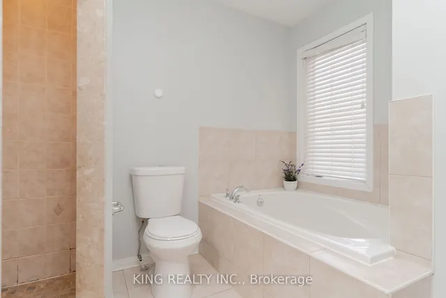 Additional property image - 54 COACHLIGHT Cres