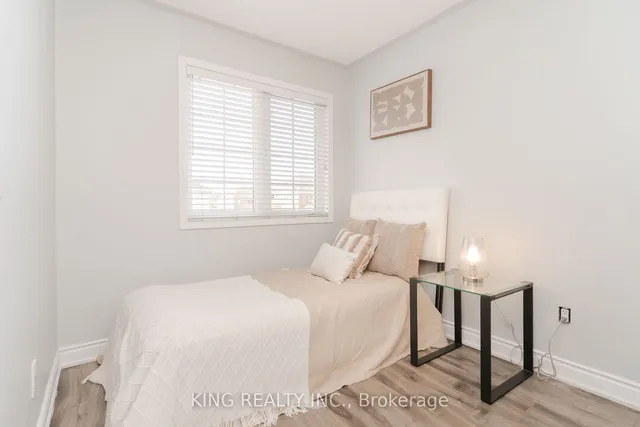 Additional property image - 54 COACHLIGHT Cres