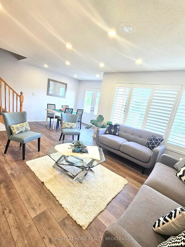 Additional image 10 of 235 SCHREYER Cres